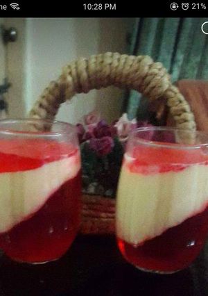 A picture of Glass dessert.
