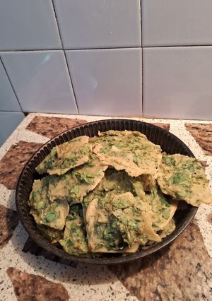 Una foto de Bocadillos de acelga y perejil
