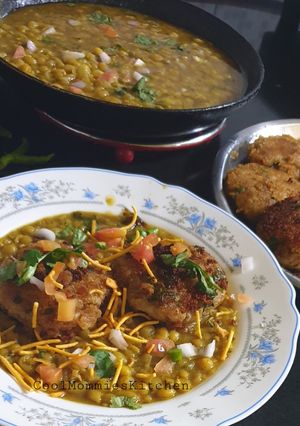 রাগ্রা প্যাটিস (Ragda patties recipe in Bengali) রেসিপির প্রধান ছবি