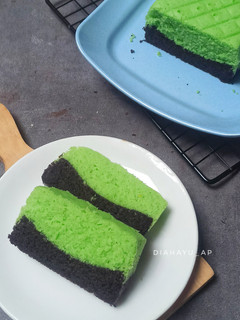 Foto resep Bolu pandan ketan hitam kukus