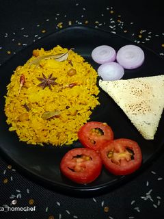 Khandeshi Masala Khichdi રેસીપી મુખ્ય ફોટો