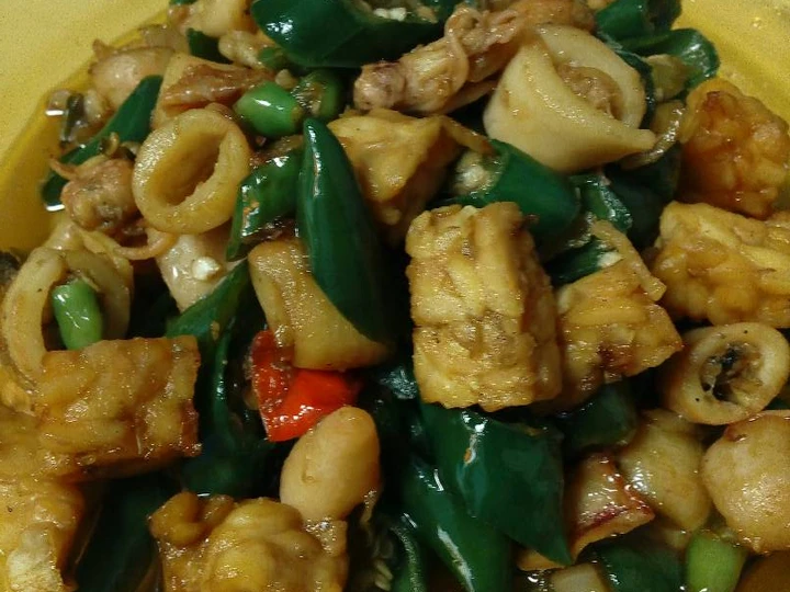 Cara Mudah Membuat Resep  Oseng tempe cumi asin yang Lezat, Lezat Sekali