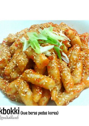 Foto resep Tteokbokki (kue beras pedas korea)