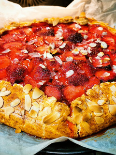 Epres galette glutén és tejmentesen recept fotója