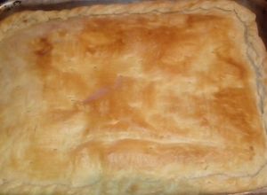 Una foto de Torta de fiambre hojaldrada!!!