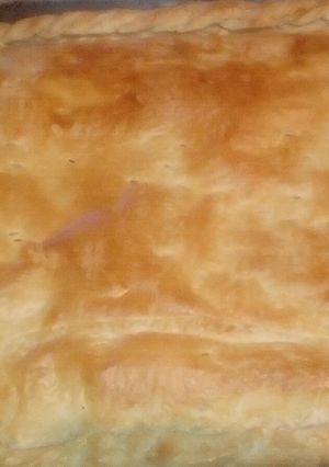Una foto de Torta de fiambre hojaldrada!!!