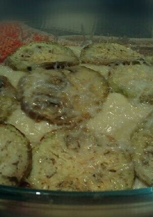 Foto principal de Pastel de berenjenas con jamón york y queso