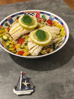 Gebratene Forelle auf Wildreis und mediterranem Gemüse 🍅 Rezepthauptbild