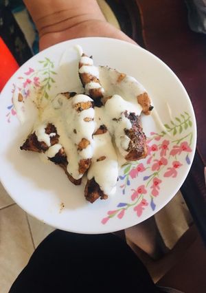 Una foto de Pollo con salsa de ajo