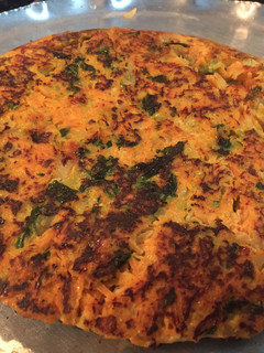 Una foto de Tortilla de zanahoria / espinaca