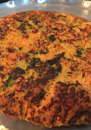 Una foto de Tortilla de zanahoria / espinaca