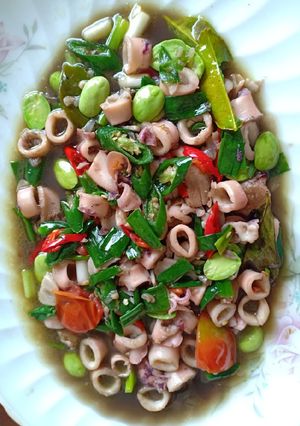 Foto resep Oseng Cumi Asin Pete