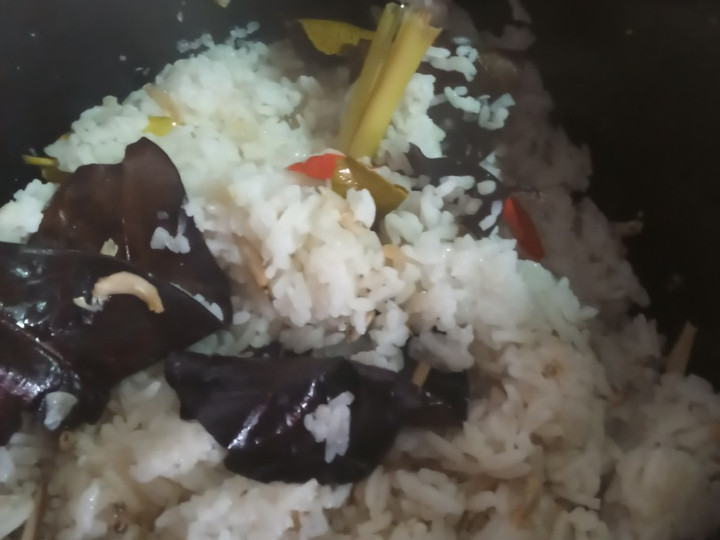 Resep: Nasi liwet ikan teri Praktis