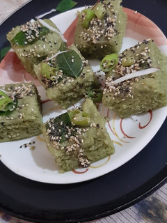લીલા મગ ના હેલ્થી ઢોકળા રેસીપી મુખ્ય ફોટો