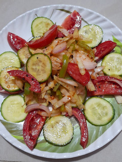 मिक्स वेज सलाद (Mix veg salad recipe in hindi) रेसिपी मुख्य फोटो