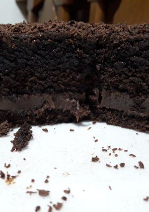 Una foto de Torta húmeda de chocolate