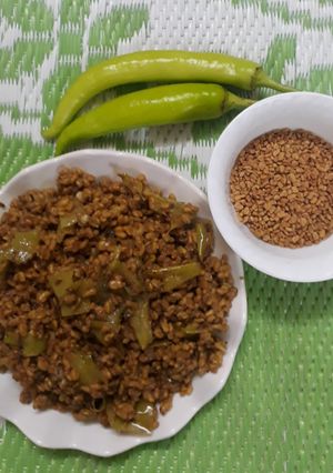 A picture of Mirch methi dana sabzi.