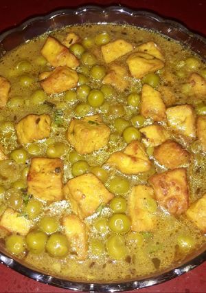 मटर पनीर (Matar Paneer recipe In Hindi) रेसिपी मुख्य फोटो