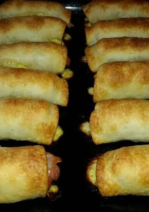 Una foto de Rollitos de pancho