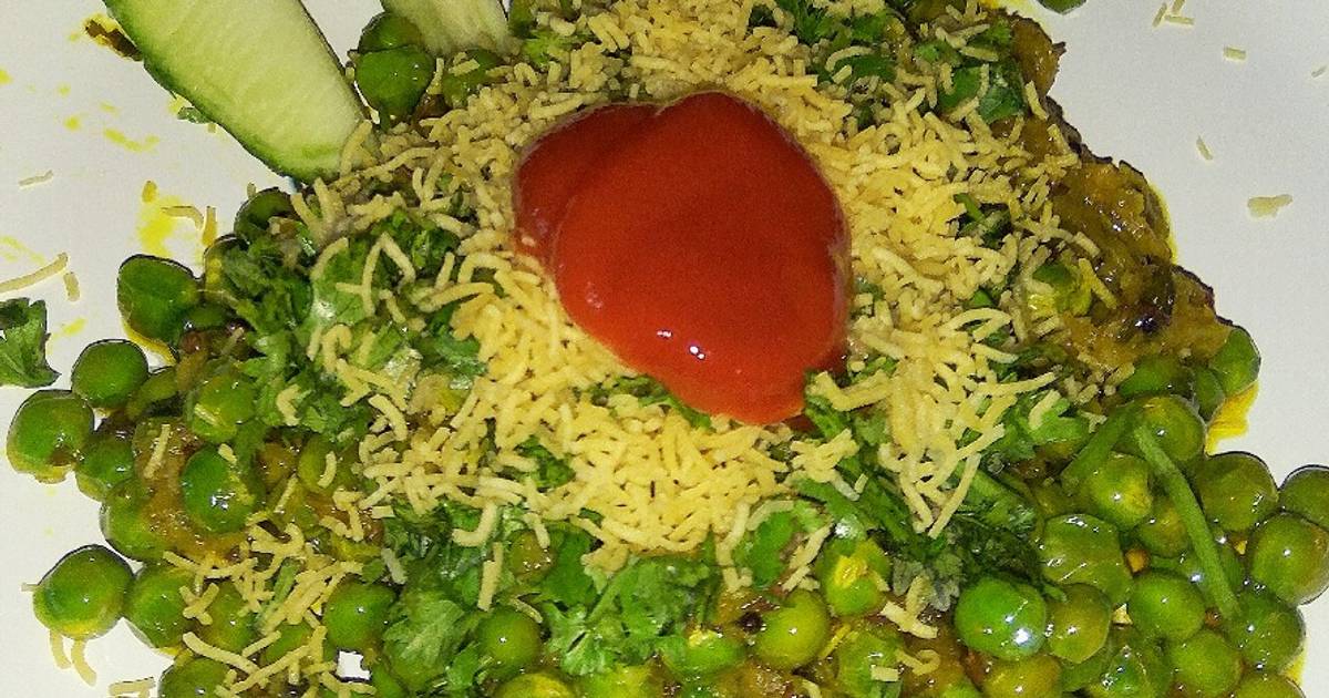 Raw mango green peas chaat Recipe by Ashwini Shaha Cookpad