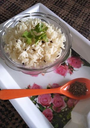 जीरा राइस (Jeera rice recipe in Hindi) रेसिपी मुख्य फोटो