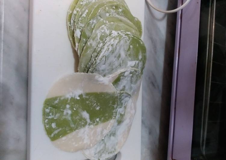 Kulit gyoza teh hijau