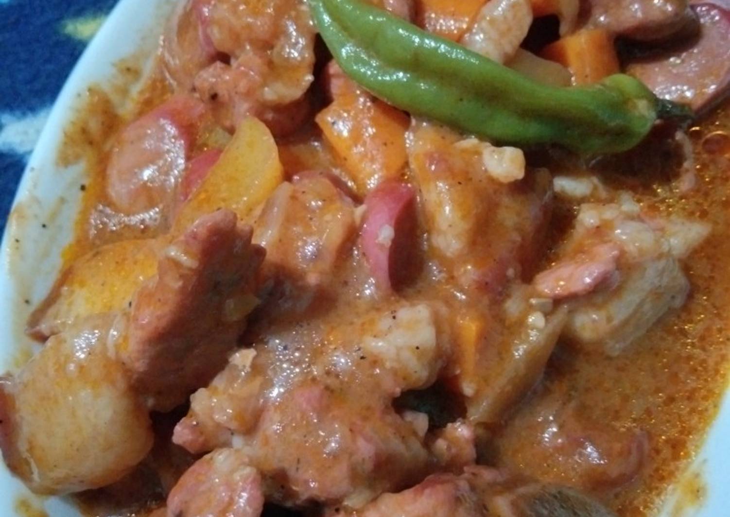 Pork Mechado Recipe by Julie Anne Balangue Gonzales Cookpad