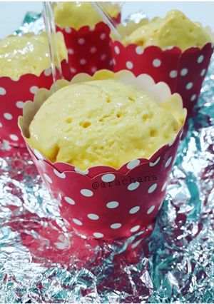 A picture of Mango icecream.