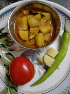 બટેટા નુ શાક(Bateta Shaak Recipe in Gujarati) રેસીપી મુખ્ય ફોટો