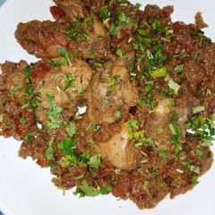 A picture of Smoked Saucy Chicken.
