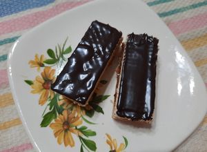 Una foto de Obleas rellenas con baño de chocolate