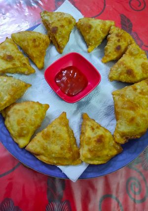 চিকেন সামুচা রেসিপির প্রধান ছবি