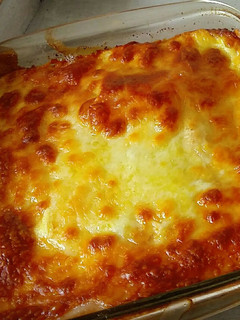 Una foto de Papas a la crema gratinadas con jamón y queso