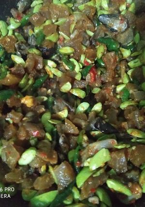 Foto resep Sambel kikil campur sari ala me