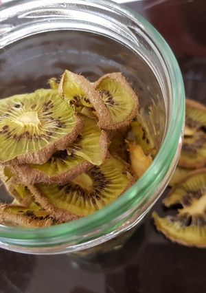 A picture of My Dried Kiwi. ❤.