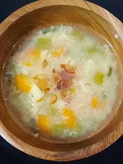 Foto resep Sup oyong wortel tahu