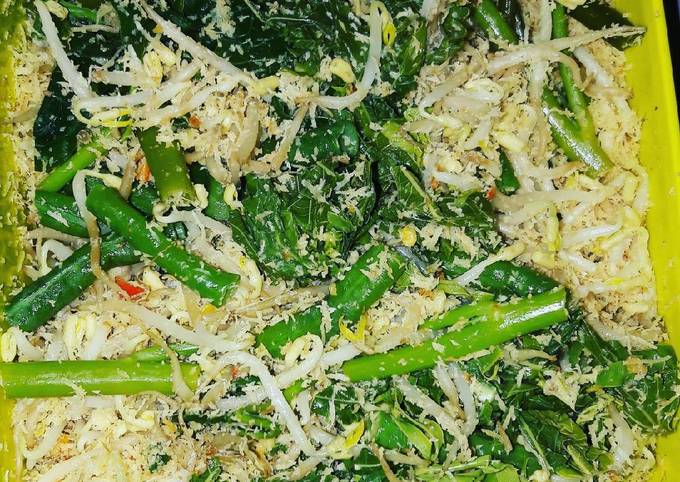 Ini dia! Resep praktis buat Urap kacang,kangkung,daun singkong,touge dijamin spesial