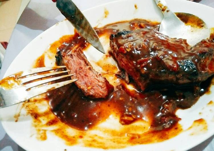 Bagaimana meracik Beef steak saus oriental @foodietopia_, Lezat
