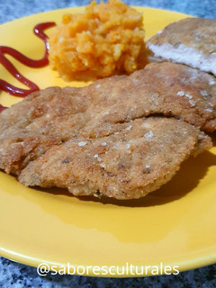 Una foto de Milanesa de supremas de pollo 🍽