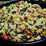 Ensalada templada de quinoa, pimiento y jamón