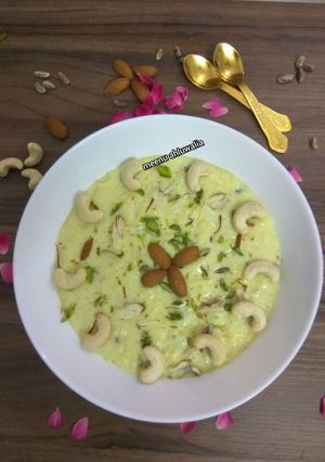 केसरी राइस खीर (Kesari rice kheer recipe in hindi) रेसिपी मुख्य फोटो
