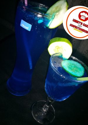 A picture of Blue Hawaii.