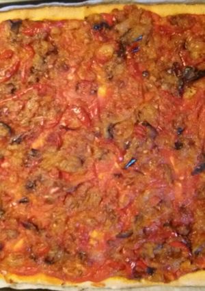 Foto principal de Pizza casera de verduras