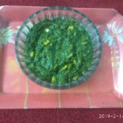 A picture of Corn palak.