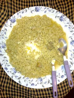 এগ নুডুলস (egg noodles recipe in Bengali) রেসিপির প্রধান ছবি
