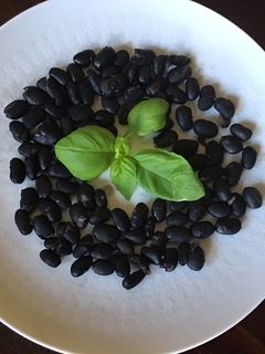 A picture of California Farm Frozen Black Beans.