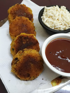 பொரி கட்லெட்(pori cutlet recipe in tamil) செய்முறை முக்கிய புகைப்படம்