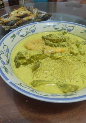 Gambar Masak Lemak Udang dan Peria Katak