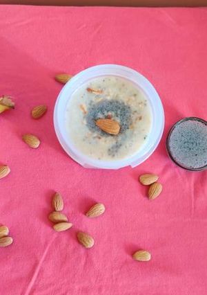 A picture of Banana Almond Smoothie.