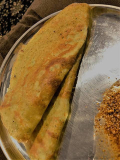 பருப்பு தோசை (Paruppu dosai recipe in tamil) செய்முறை முக்கிய புகைப்படம்
